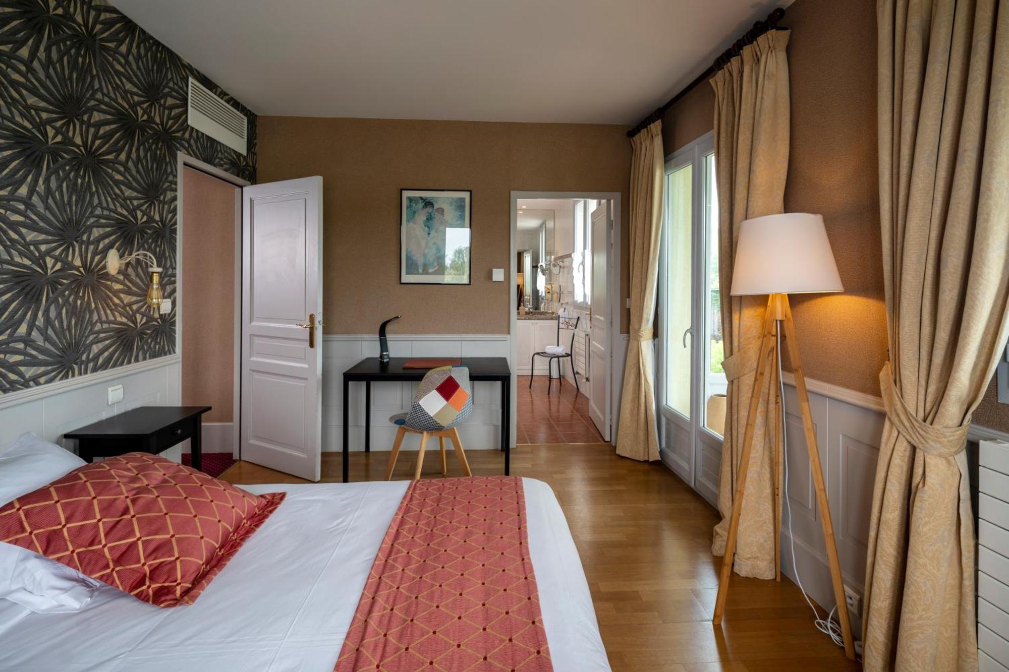 Hotel Beau Rivage Condrieu 꽁드리유 외부 사진