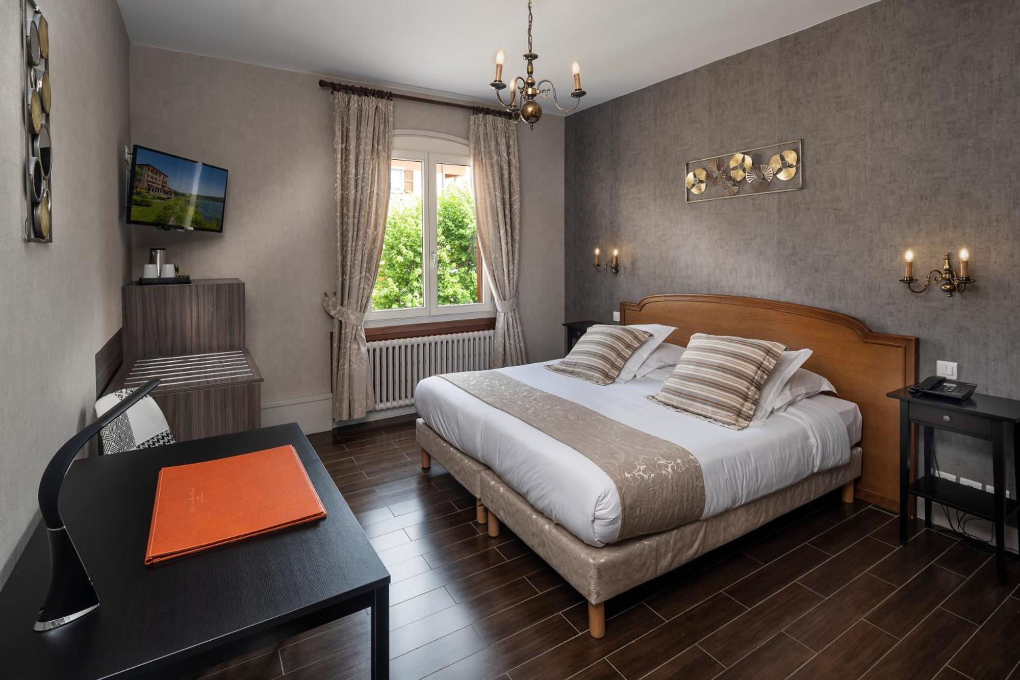 Hotel Beau Rivage Condrieu 꽁드리유 외부 사진