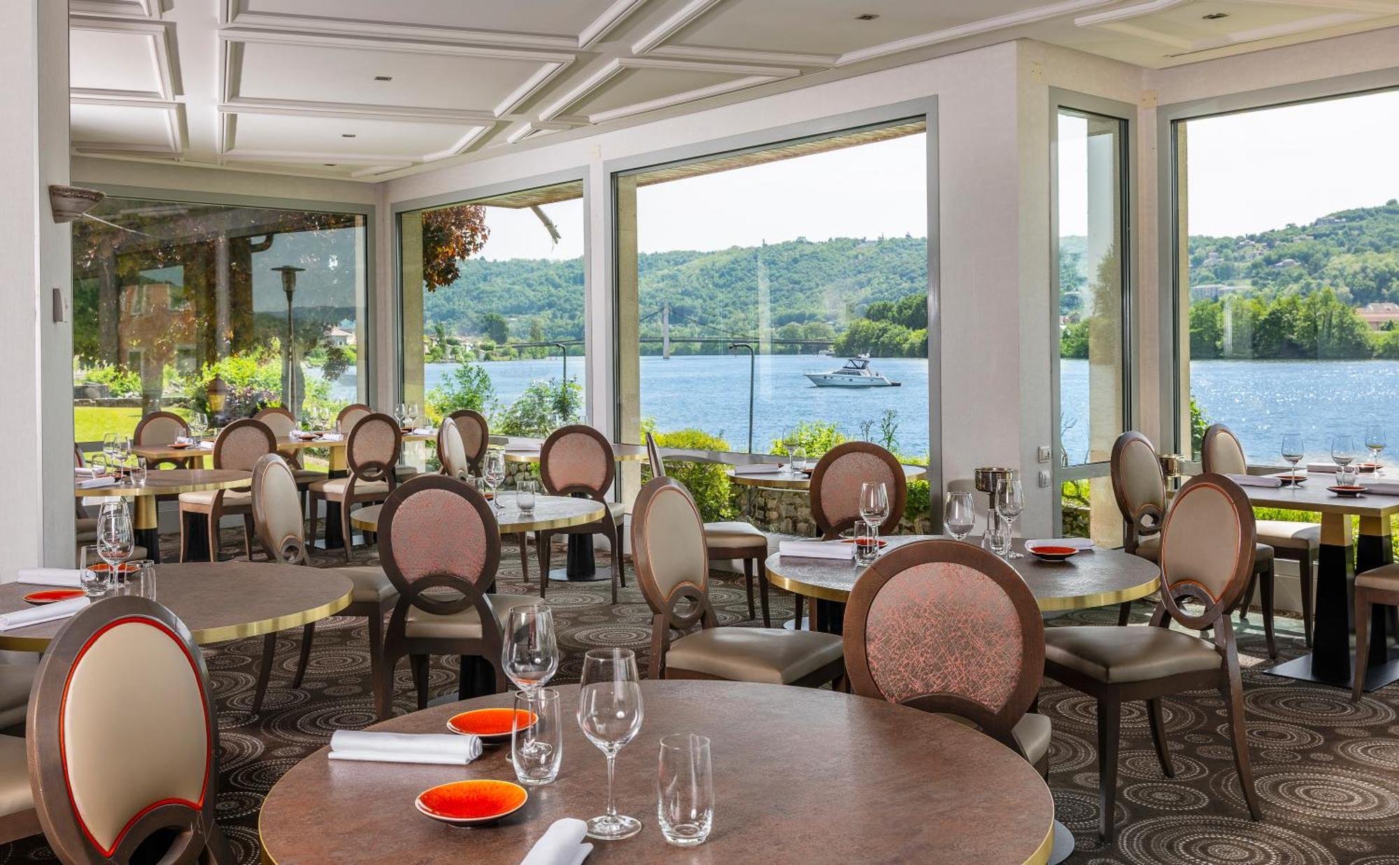 Hotel Beau Rivage Condrieu 꽁드리유 외부 사진