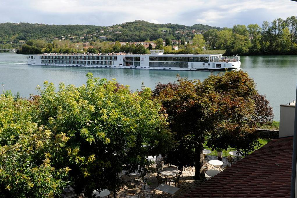 Hotel Beau Rivage Condrieu 꽁드리유 외부 사진